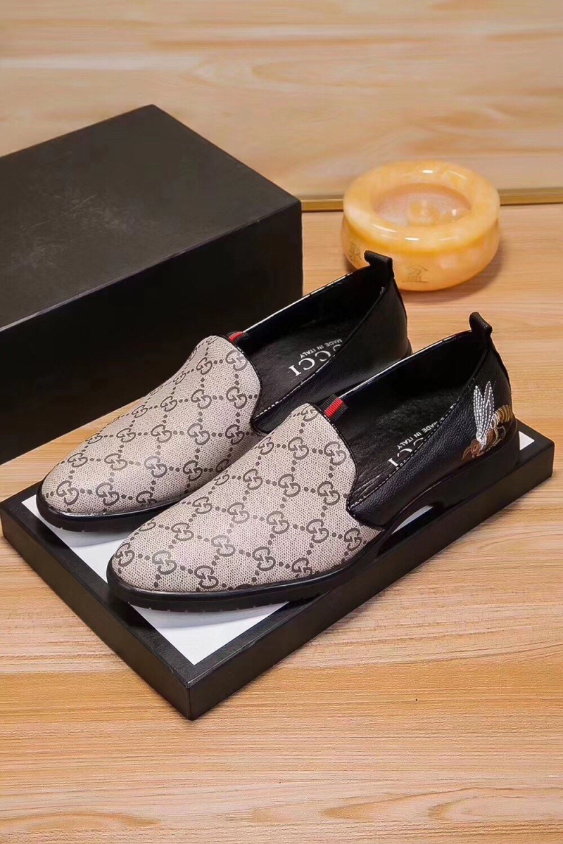 Gucci Leather Shoes